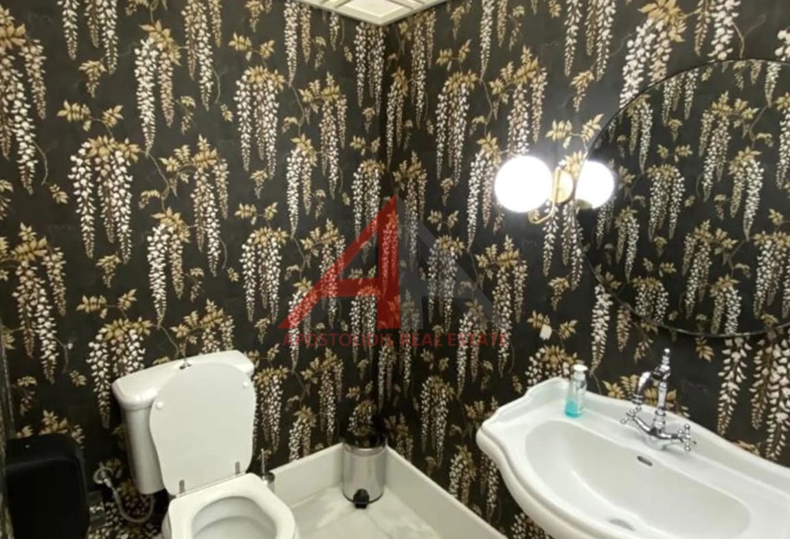 1150